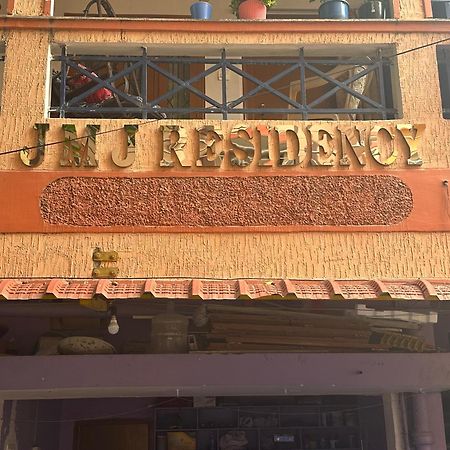 Jmj Residency Villa Haiderabad Buitenkant foto