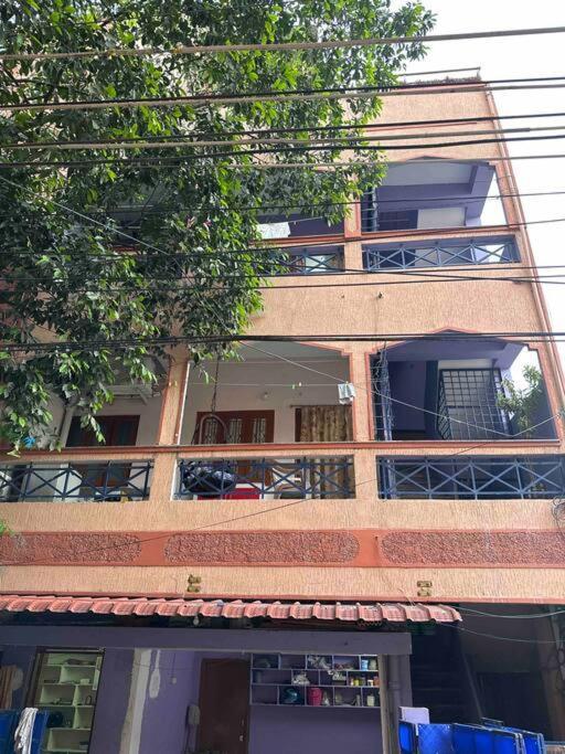 Jmj Residency Villa Haiderabad Buitenkant foto