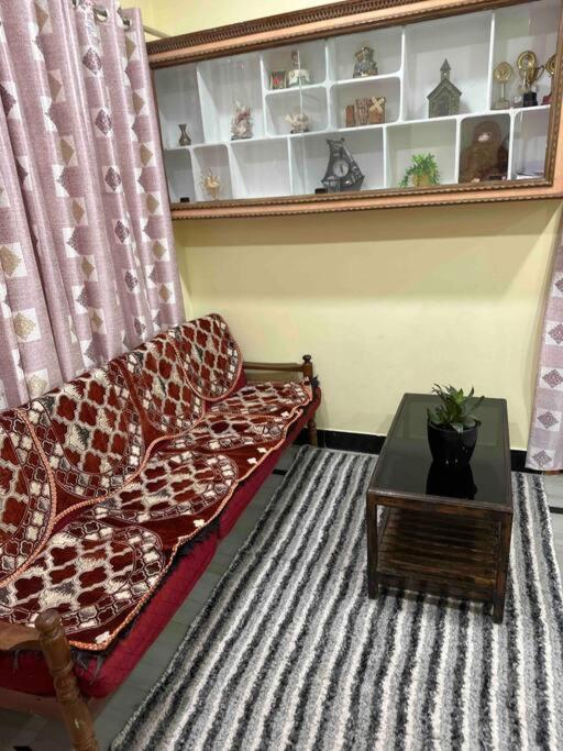 Jmj Residency Villa Haiderabad Buitenkant foto